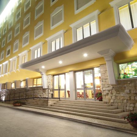 Complesso Termale Vescine Hotel Castelforte Kültér fotó